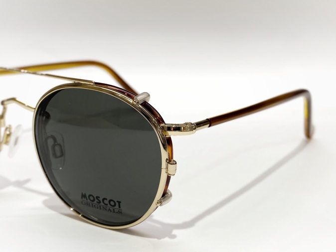 MOSCOT 【 モスコット 】 定番フレーム ZEV 【 ゼブ 】 入荷致しました