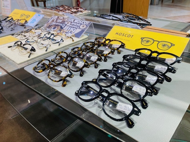 【MOSCOT　LEMTOSH】 人気カラー（ブラウンアッシュ）再入荷致しました。