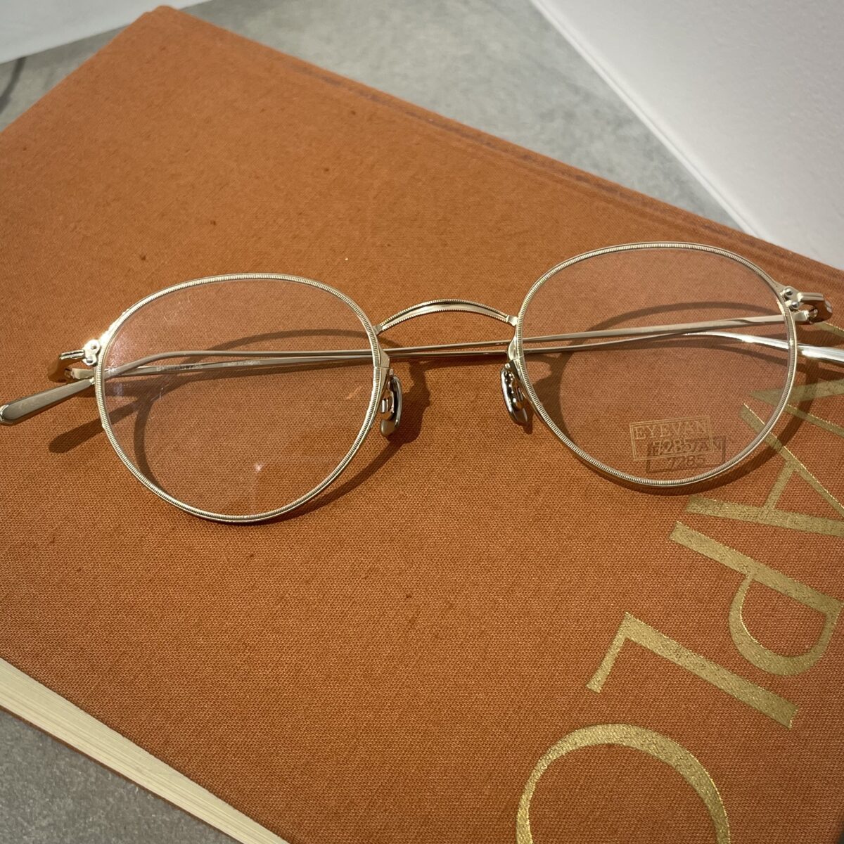 EYEVAN7285-199-