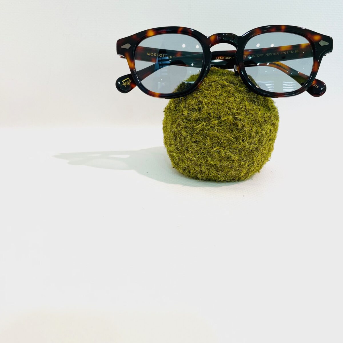 【 MOSCOT(モスコット) 】” JAPAN LIMITED 18″ ” LEMTOSH(レムトッシュ) “のご紹介！！