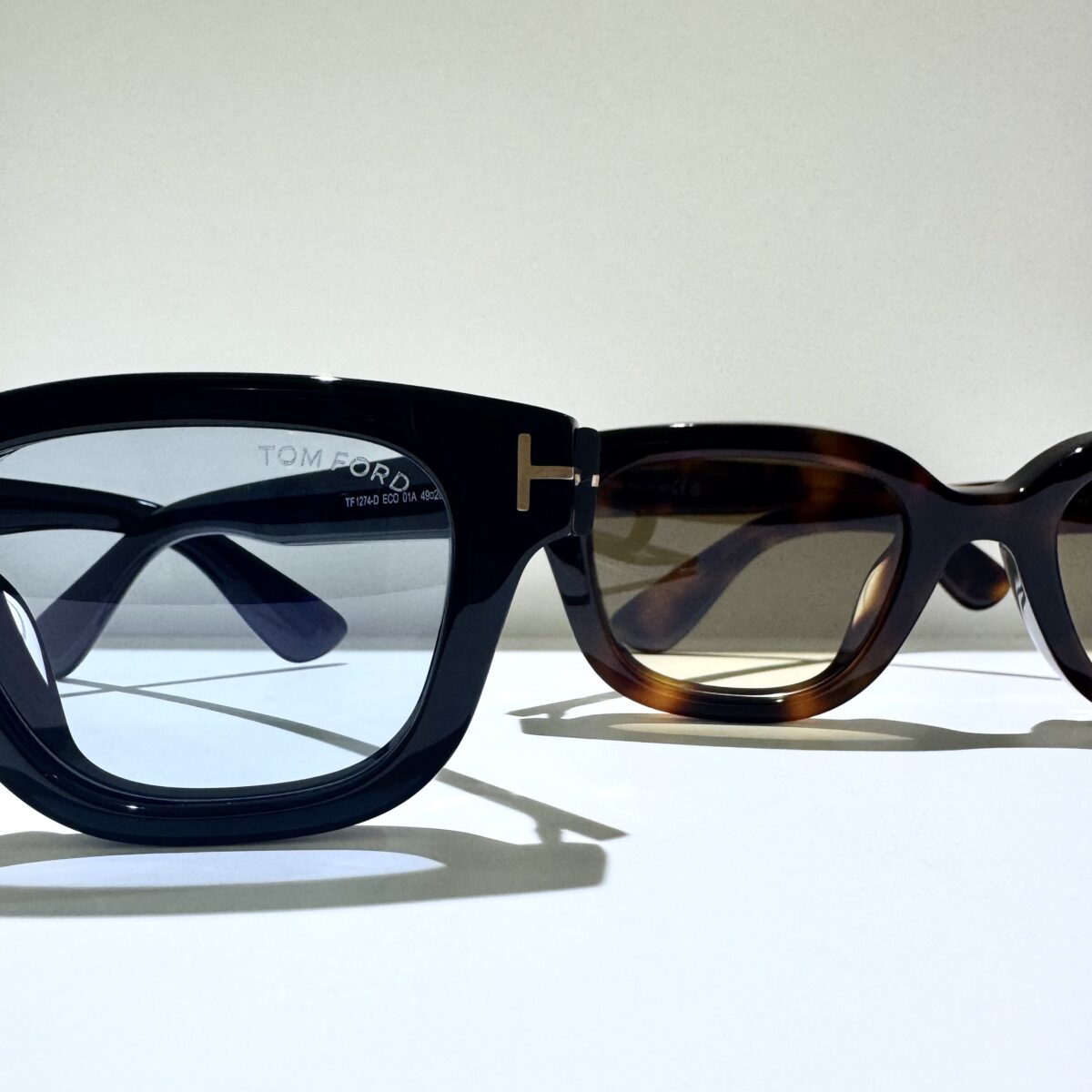 【TOM FORD】 サングラス 新入荷致しました