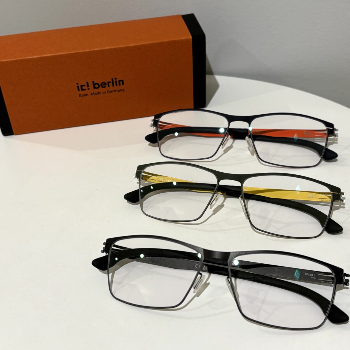 【ic! berlin(アイシーベルリン)】の新型『Stuart L.』をご紹介！