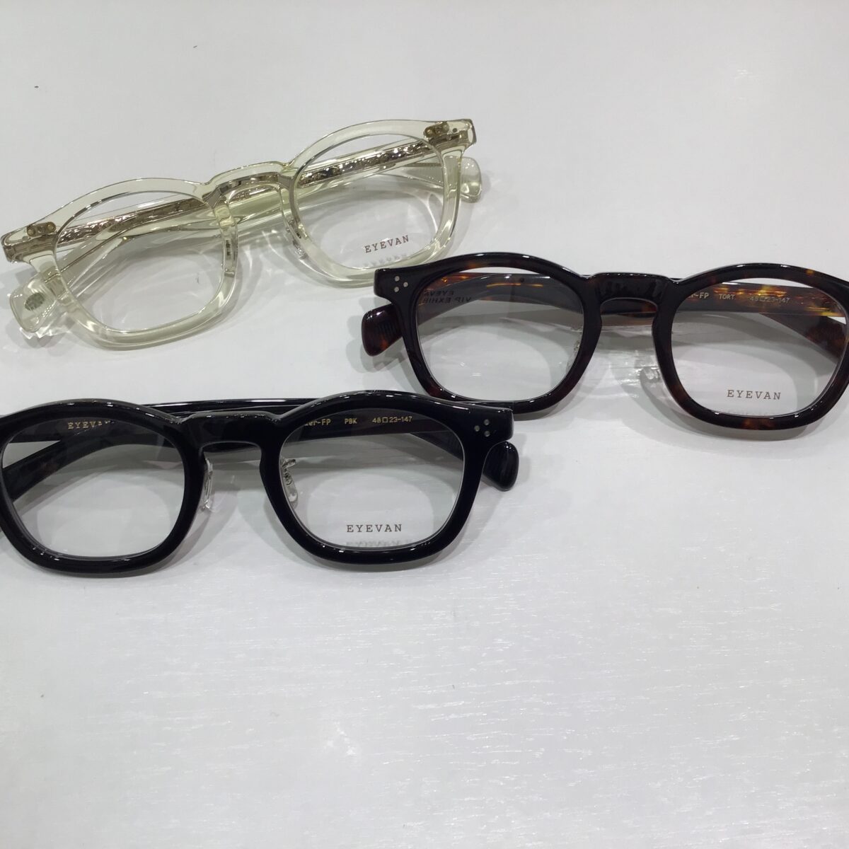 【EYEVAN】フレンチヴィンテージから着想を得た『Sadler』を大胆にもFLIP UP（跳ね上げ）仕様にしたモデルが入荷❗️