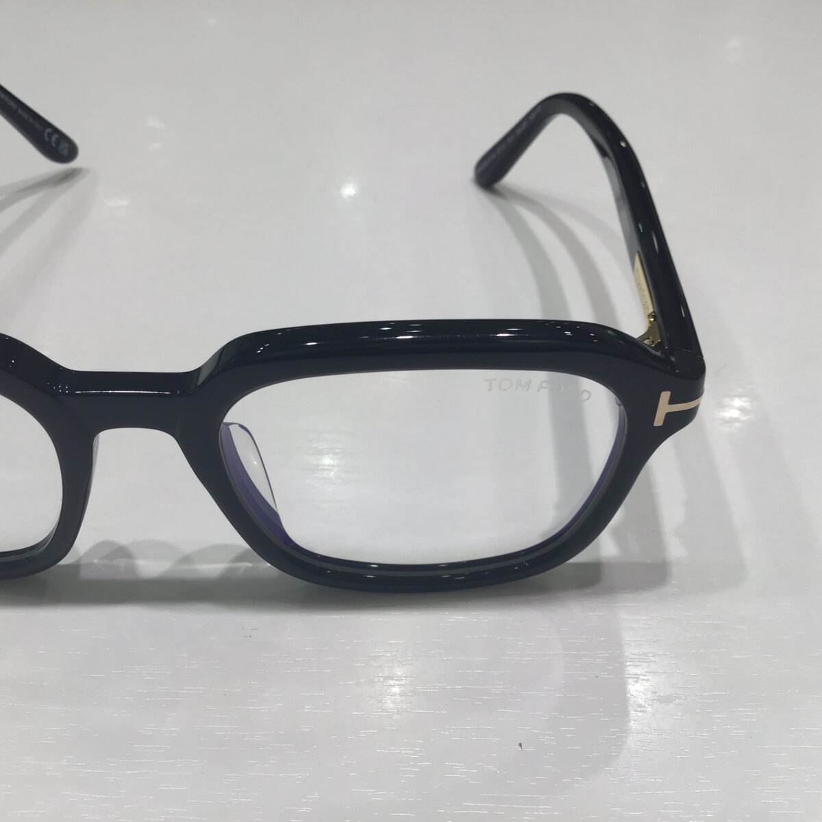 【TOMFORD】TF6060FB 001 入荷のお知らせ👓