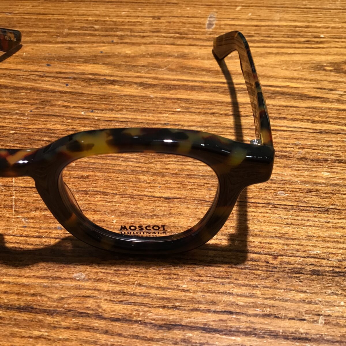 【 moscot 】大人気DAHVENのご紹介❗️