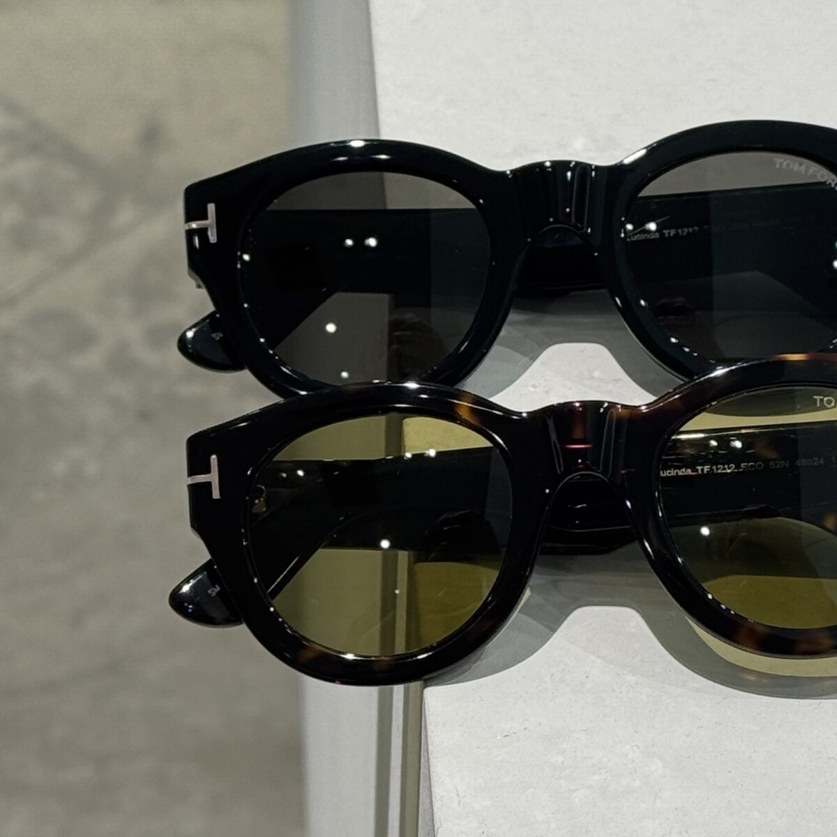 【TOM FORD】ぽってりとした存在感抜群のサングラス“TF1212”