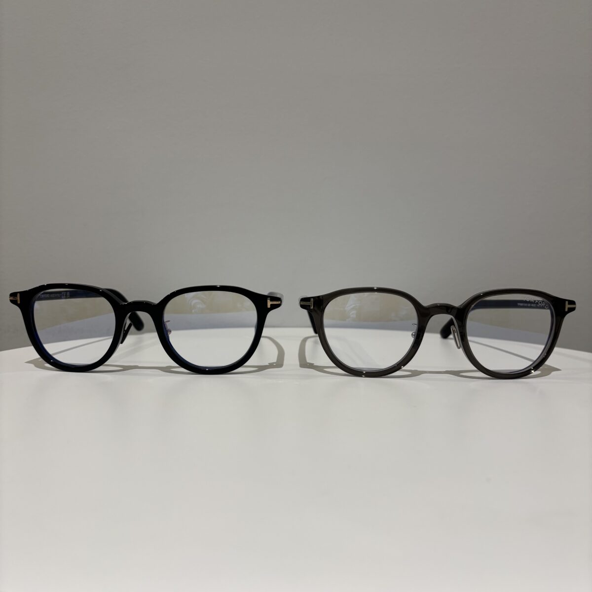 【TOM FORD】（トムフォード）日本限定モデル「TF5857-D-B」のメガネが大人かっこいい！