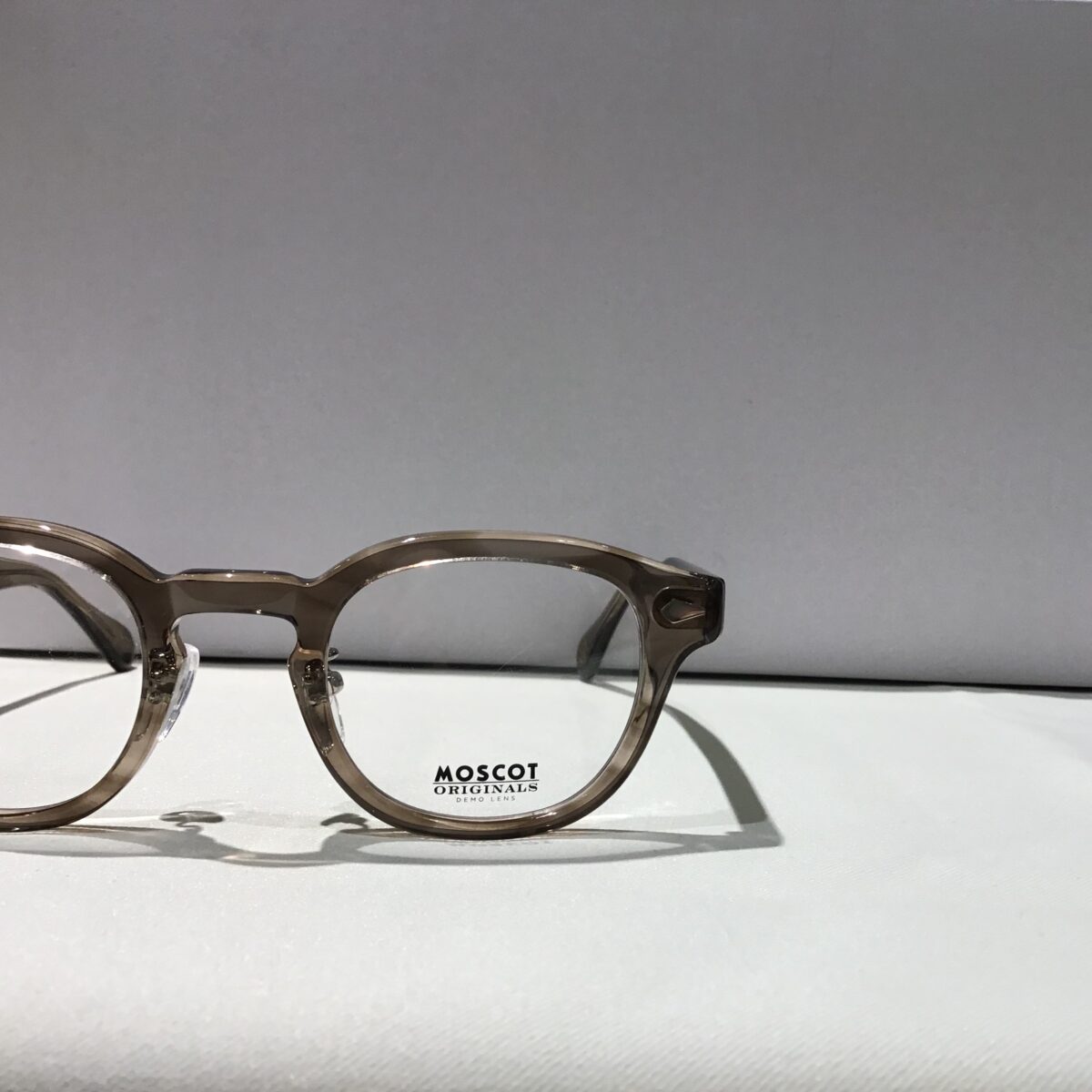 【MOSCOT　LEMTOSH】 人気カラー（ブラウンアッシュ）のご紹介