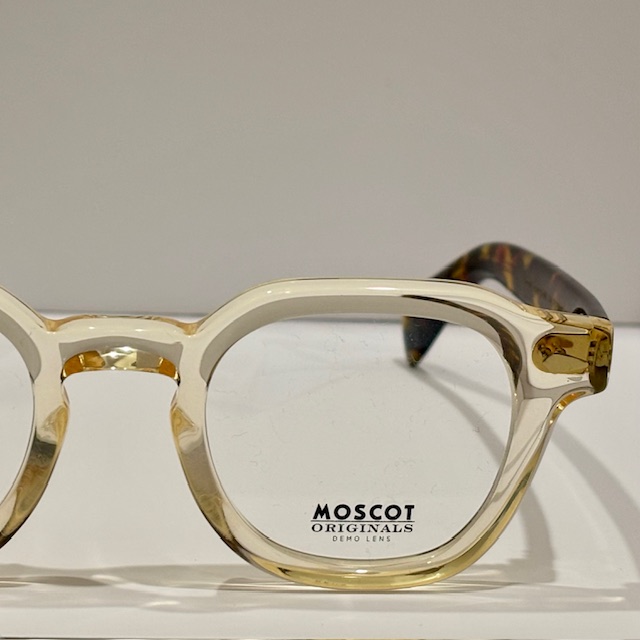 【秋冬にオススメしたいクリアフレーム】