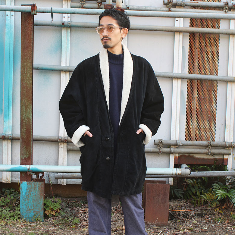 ボリュームアウターに合わせたMOSCOTカスタムサングラス。