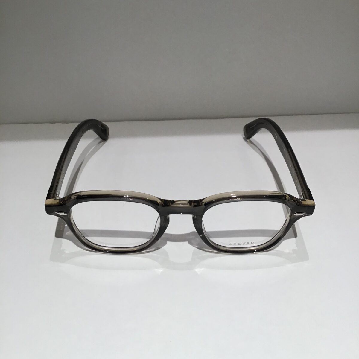 EYEVAN 新作「VARICK」のご紹介！