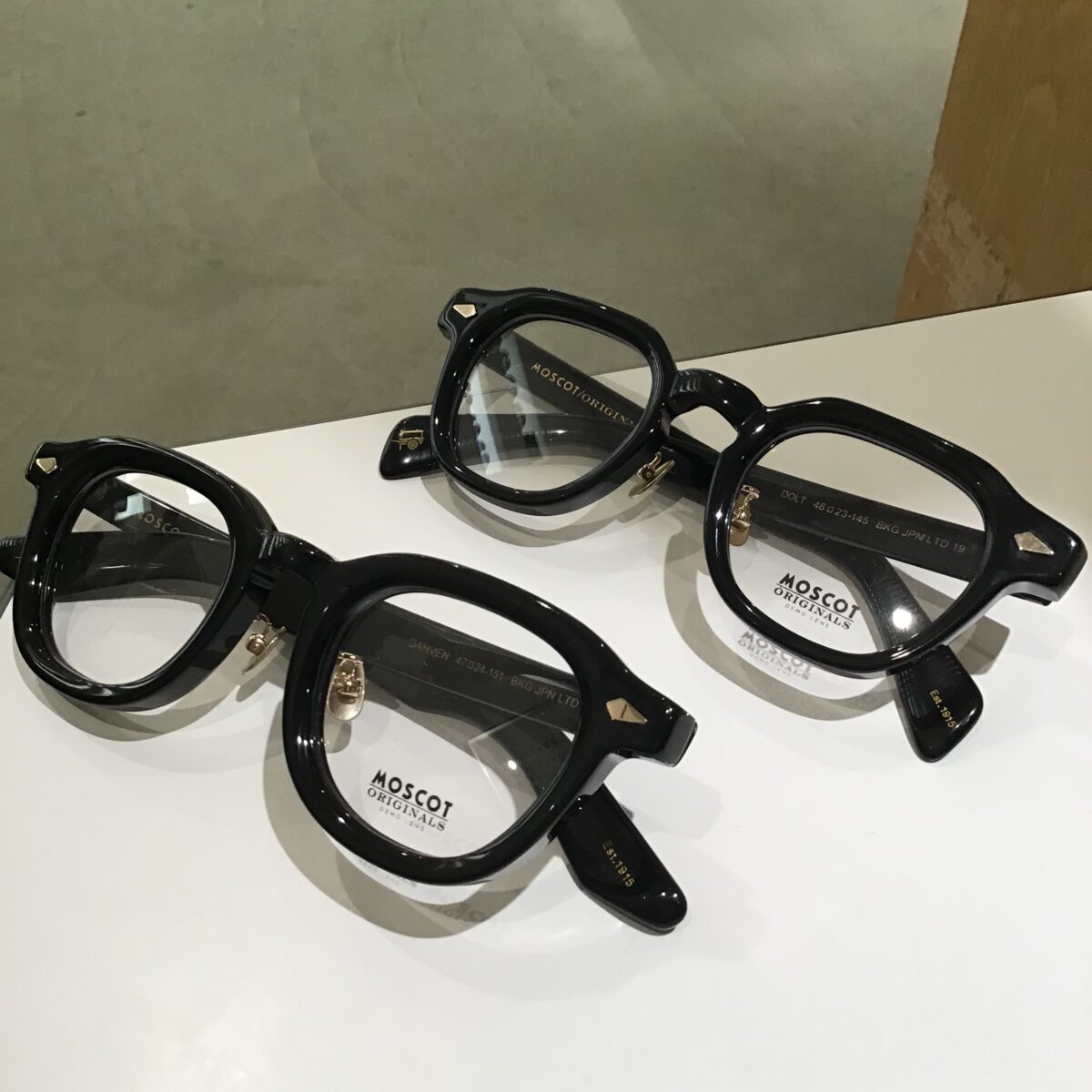 MOSCOT 【JPN LTD19】再入荷しました！