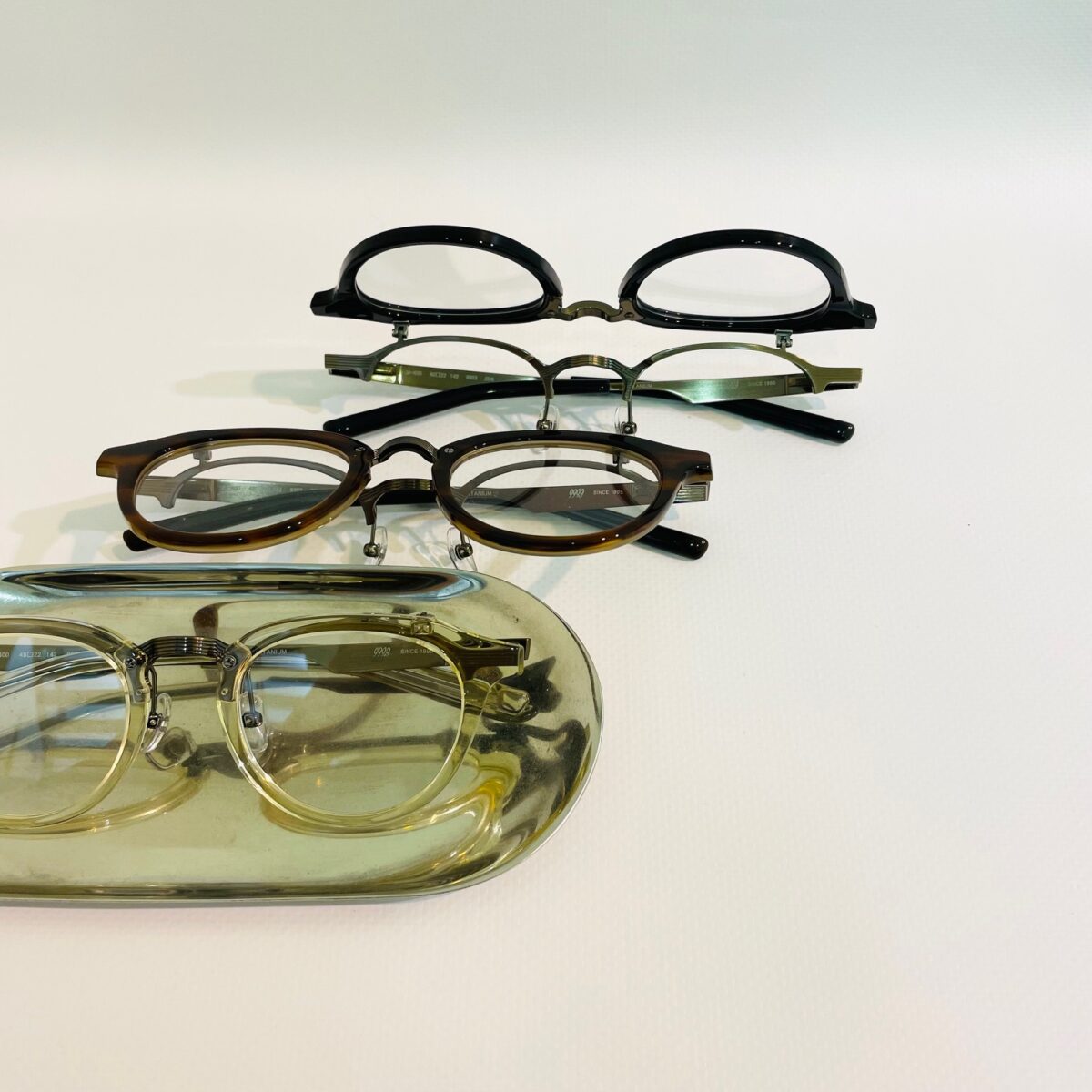 【新作紹介】【 999.9 (フォーナインズ)】新作跳ね上げフレーム ” M-400 “入荷しました！！