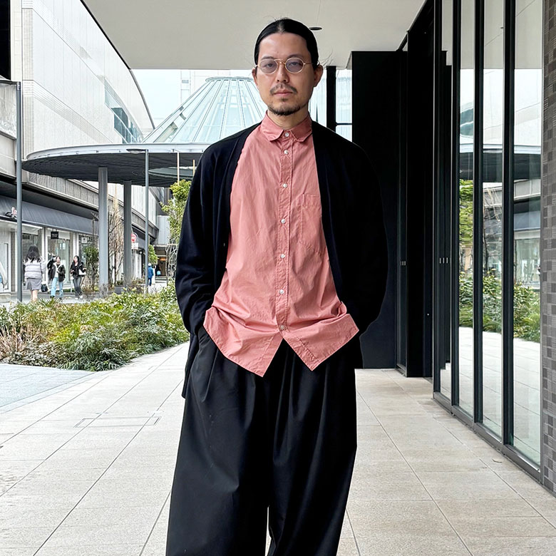 モードスタイルに、攻めのオーバル。