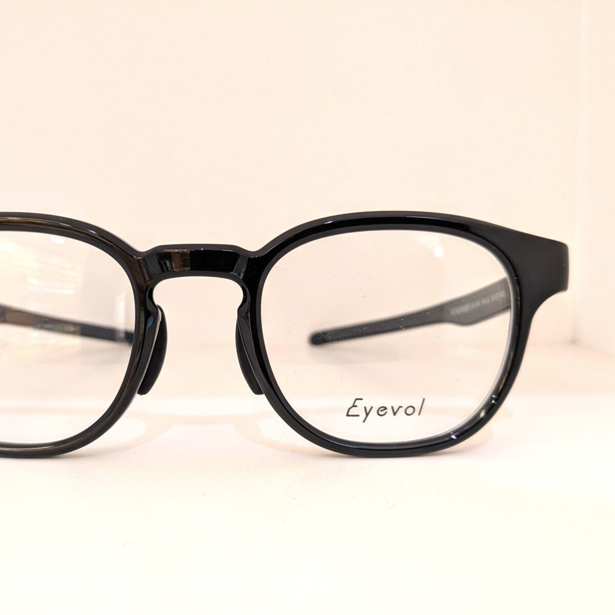 【Eyevol】SCHERMERのご紹介です 【アイヴォル】